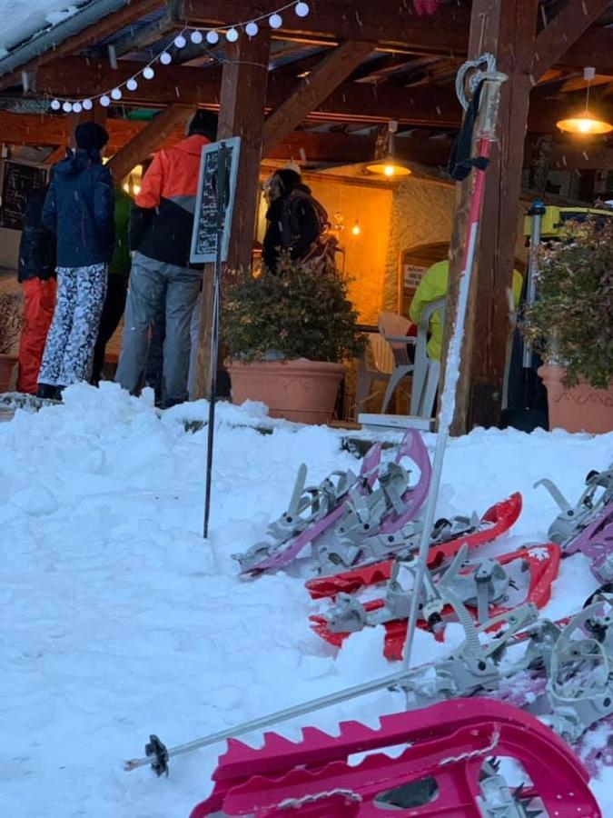 Pleine Nature Pied Pistes Piscine Chauffee Ustou Dış mekan fotoğraf
